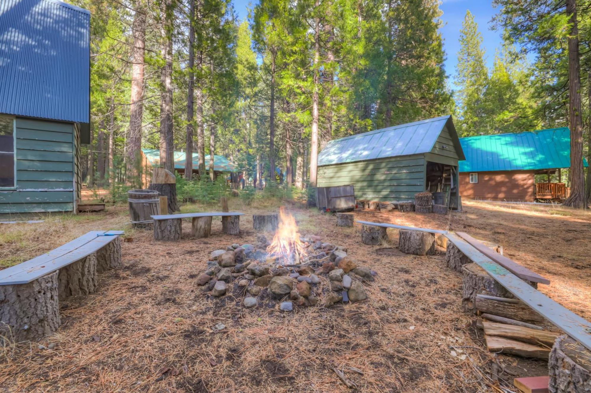 Spacious Classic Cabin Retreat- Near Lassen Mill Creek Dış mekan fotoğraf