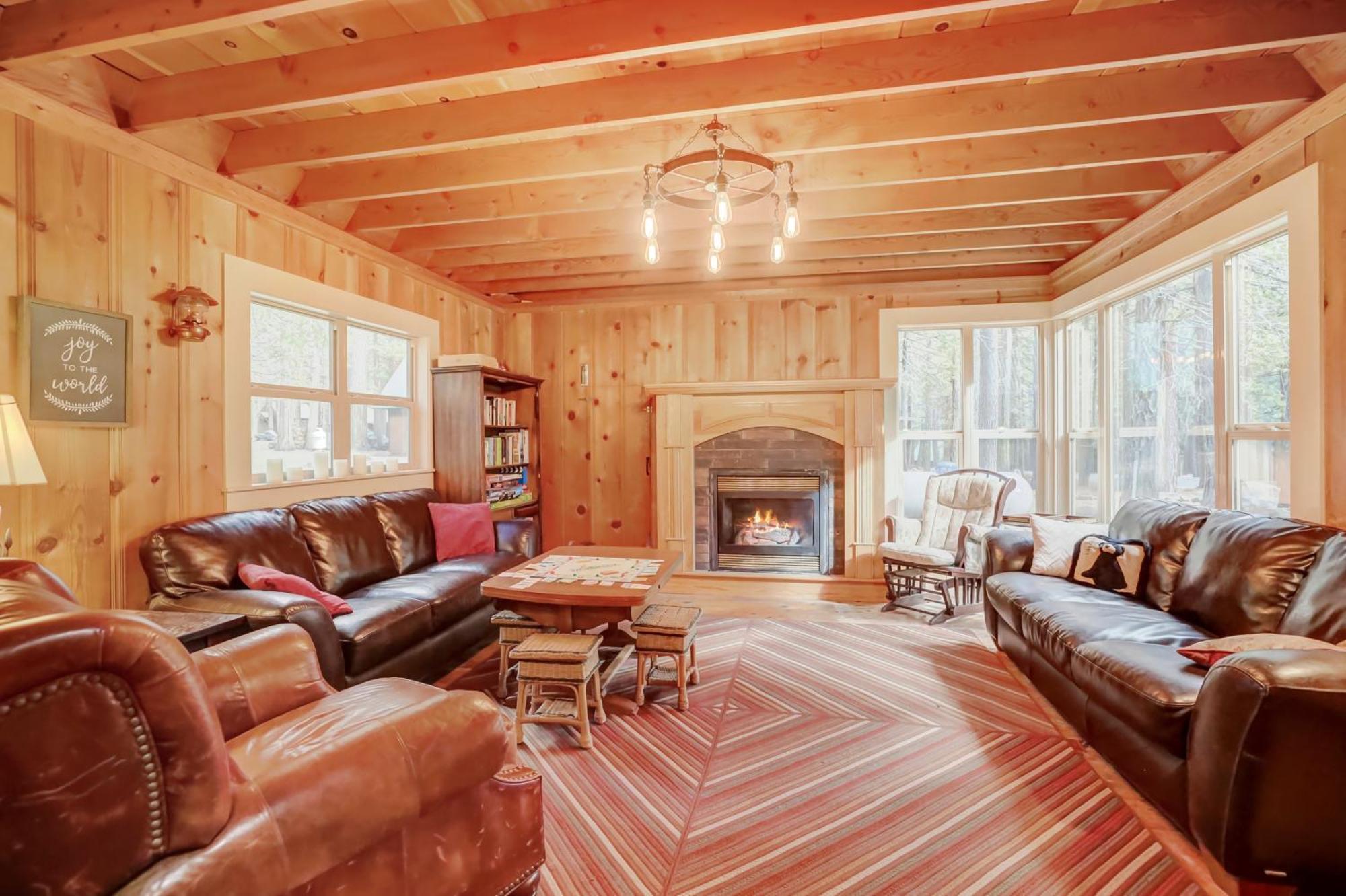 Spacious Classic Cabin Retreat- Near Lassen Mill Creek Dış mekan fotoğraf